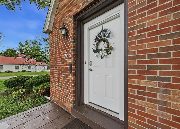 Brick - 3bed 2full Bath! Downtown * Edwardsville