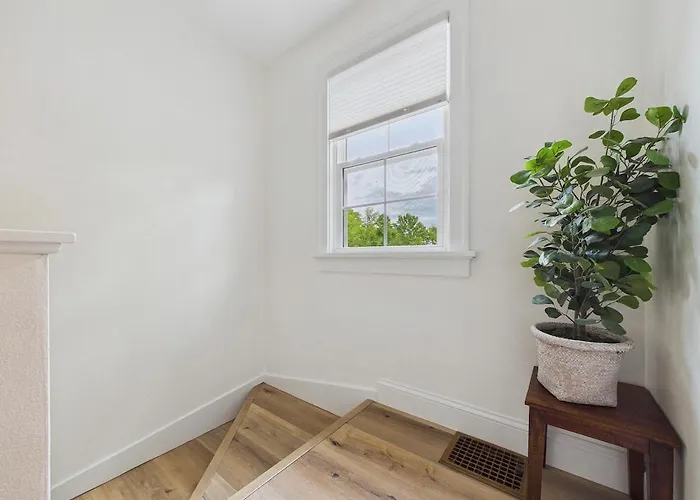 Brick - 3bed 2full Bath! Downtown Ferienhaus *